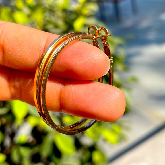Classy gold hoops | NWT - Picture 9 of 13